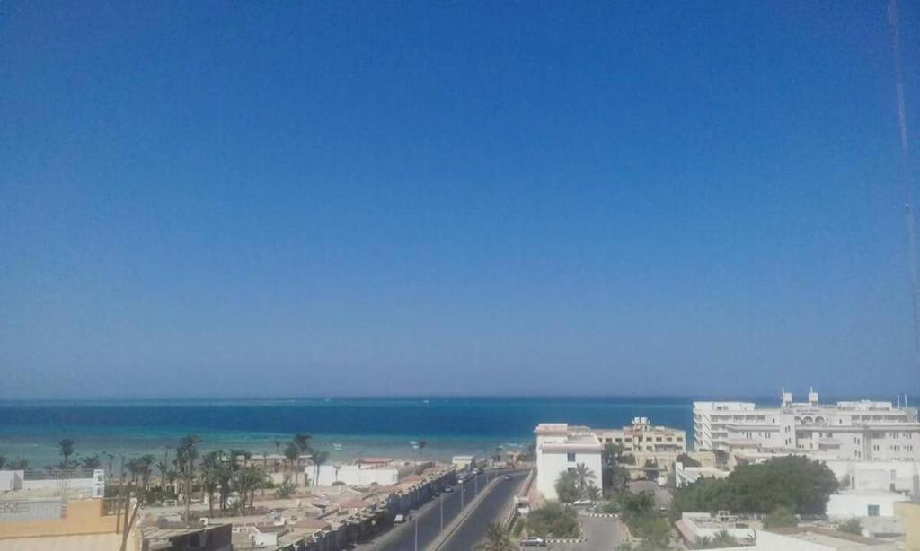 Fotografie z fotogalerie ubytování Huge apartment with sea view v destinaci Hurghada