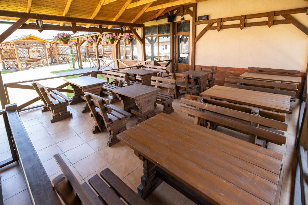 Fotografie z fotogalerie ubytování Praktik Hotel & Restaurant v destinaci Běrehovo