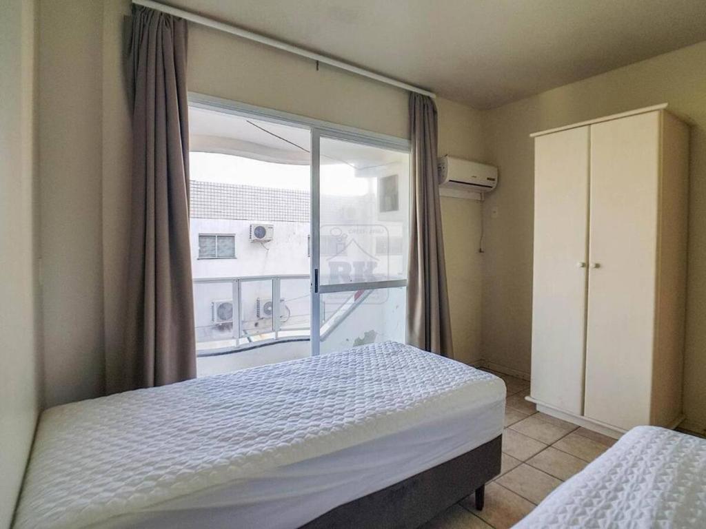  Apartamento frente para o mar nos Ingleses