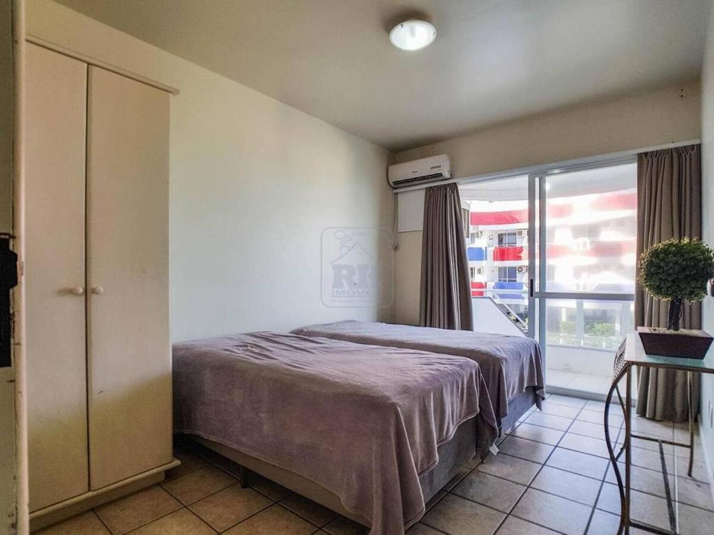  Apartamento frente para o mar nos Ingleses