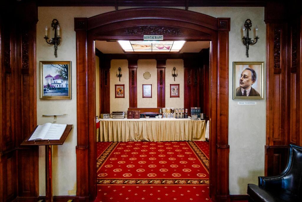 Hotel Golden House - Resim 23