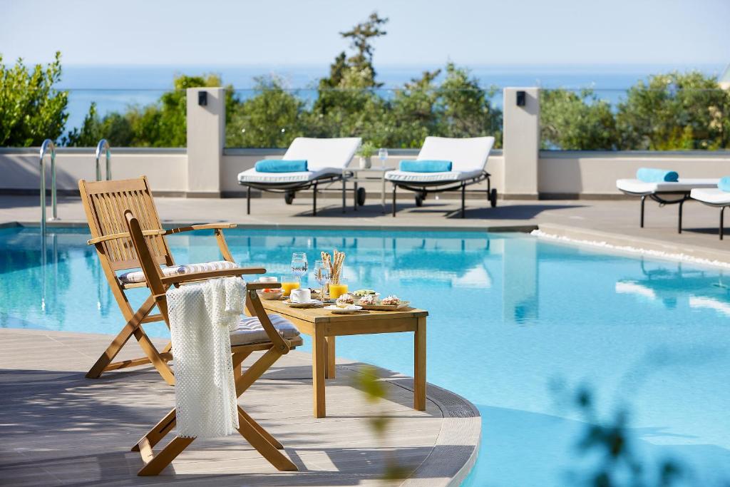 Bazén v ubytování Grace Villas Collection nebo v jeho okolí