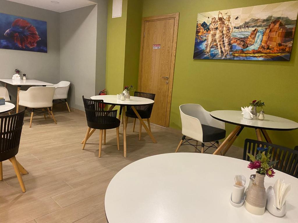 Restaurace v ubytování Hotel Garnet Tbilisi
