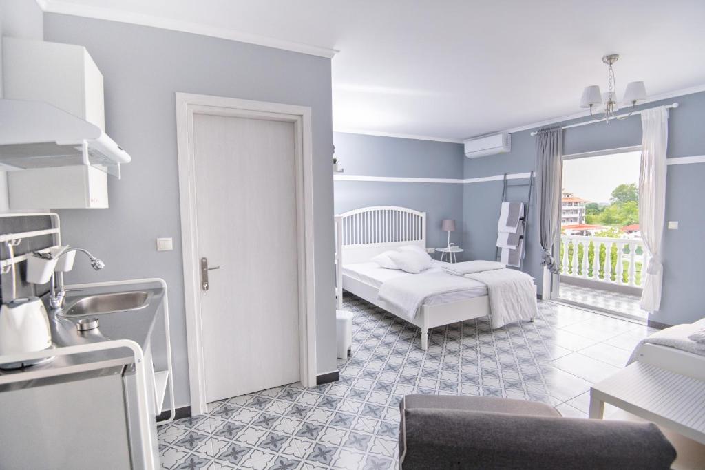 Retro luxury rooms - 10