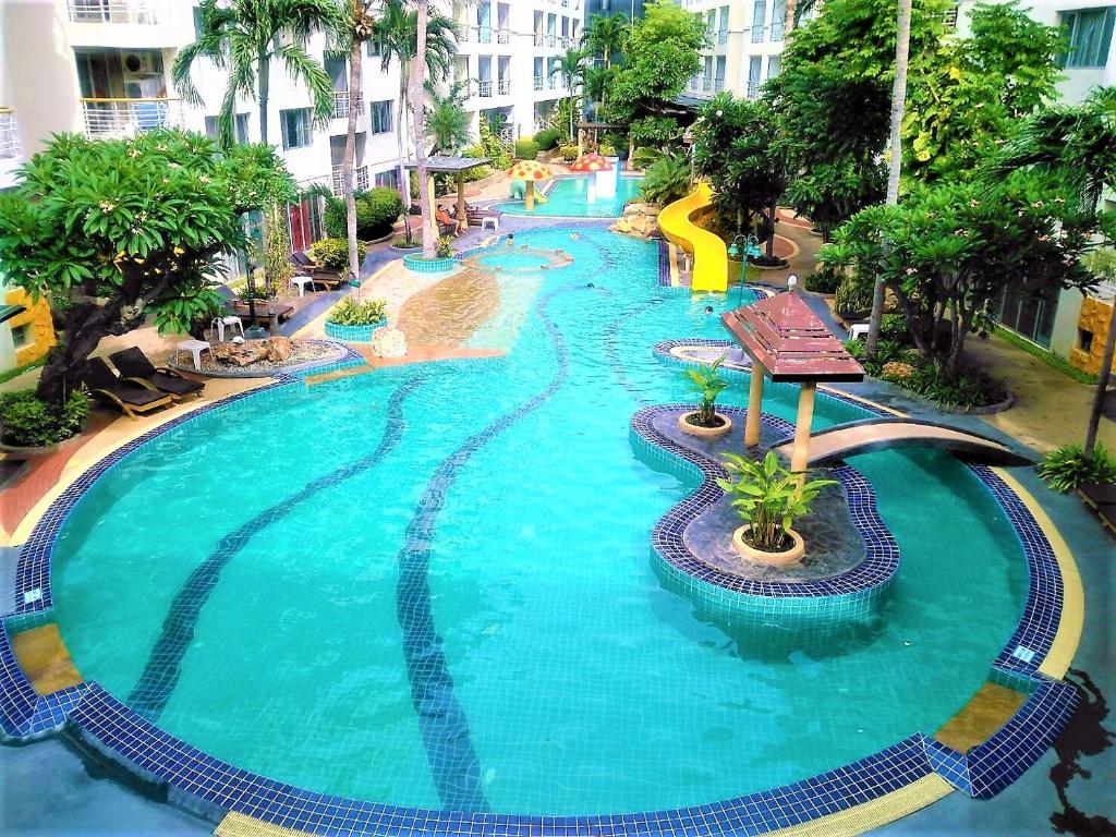 Bazén v ubytování Sun on Hin Nam nebo v jeho okolí