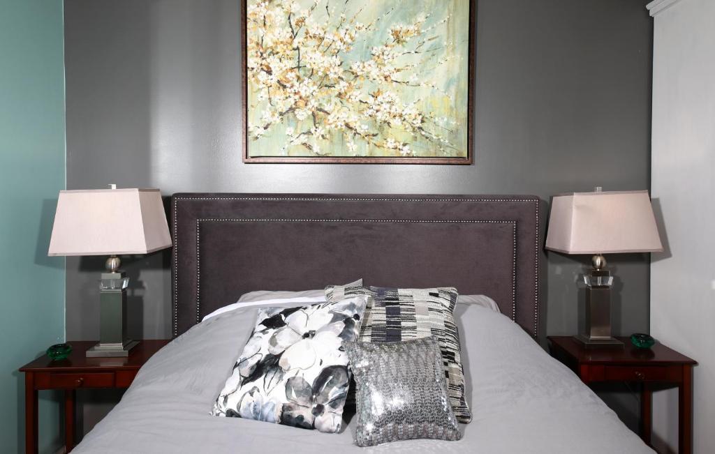 Cama o camas de una habitación en The Lookout Inn