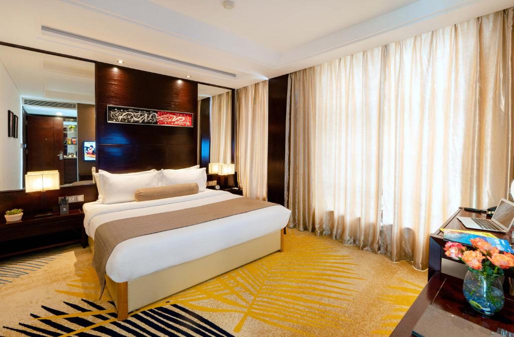 Standard  Double Room - No View - Free Afternoon Tea Once Per Stay