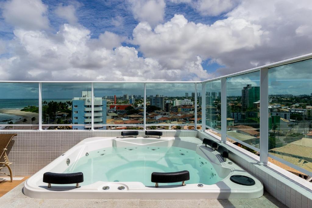  APARTAMENTO 802 NASCENTE LUXUOSO VISTA MAR VAGA PRIVATIVA