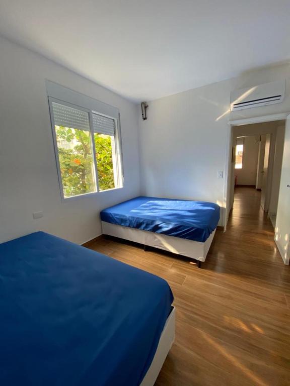  Apartamento Guarujá Pitangueiras 50 metros da Praia.