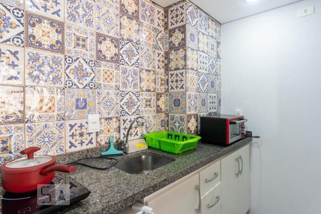  Flat amplo e aconchegante no coração de Moema.