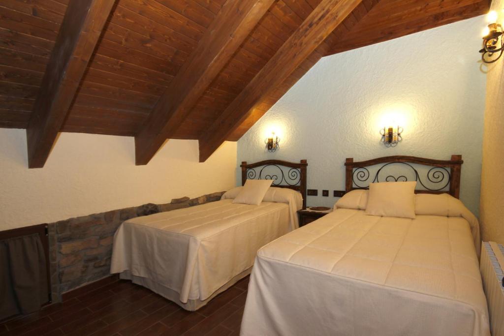 Booking.com: Casa Rural Perico , Fiscal, España - 25 ...