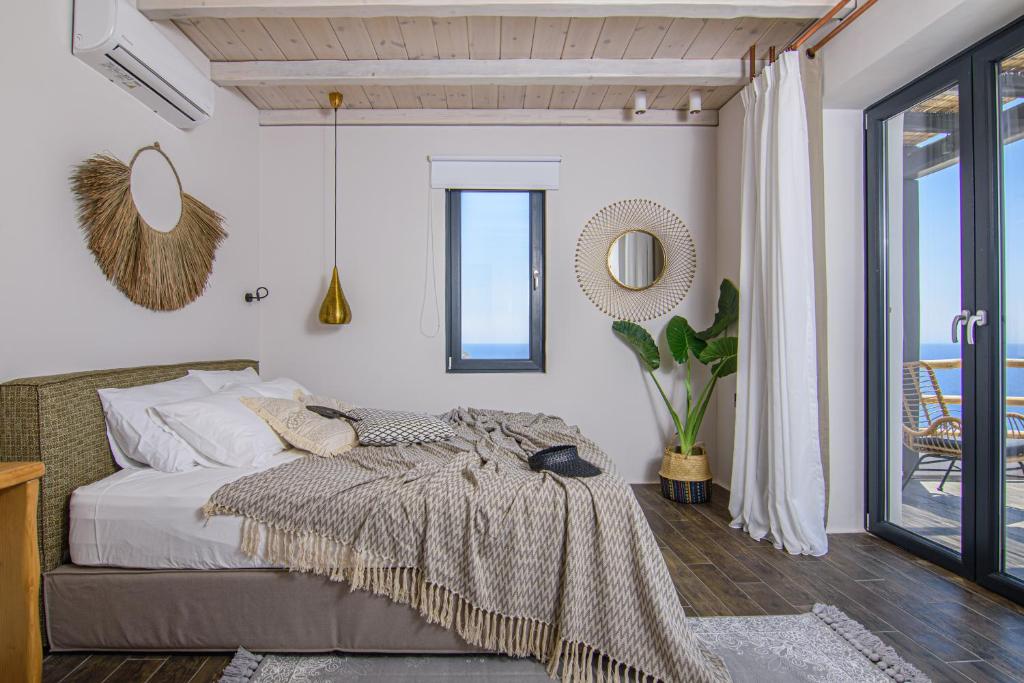 Postel nebo postele na pokoji v ubytování Maregold Mykonos Micro-Boutique Suites, Adults Only