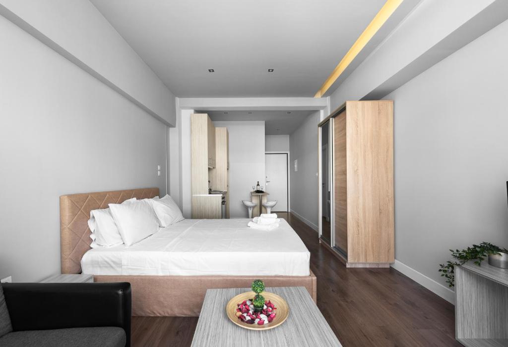 Penthouse Apartments, The Luxury Suites - Studio With Balcony