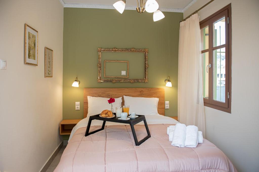 Postel nebo postele na pokoji v ubytování Beautiful City Suites
