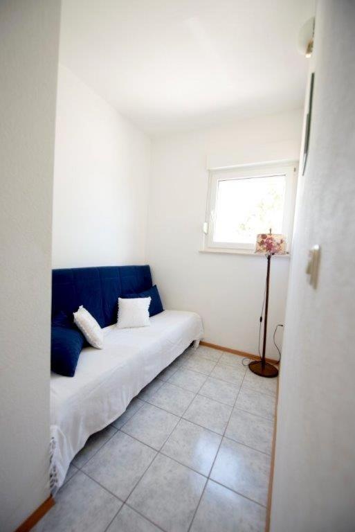 Posteľ alebo postele v izbe v ubytovaní Studio apartment in Duce with sea view, balcony, air conditioning, WiFi 132-5