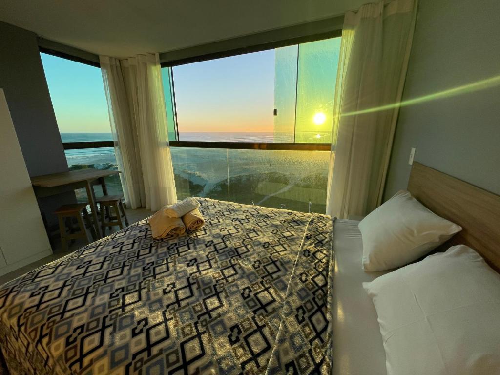  LOFT PRAIA GRANDE VISTA MAR