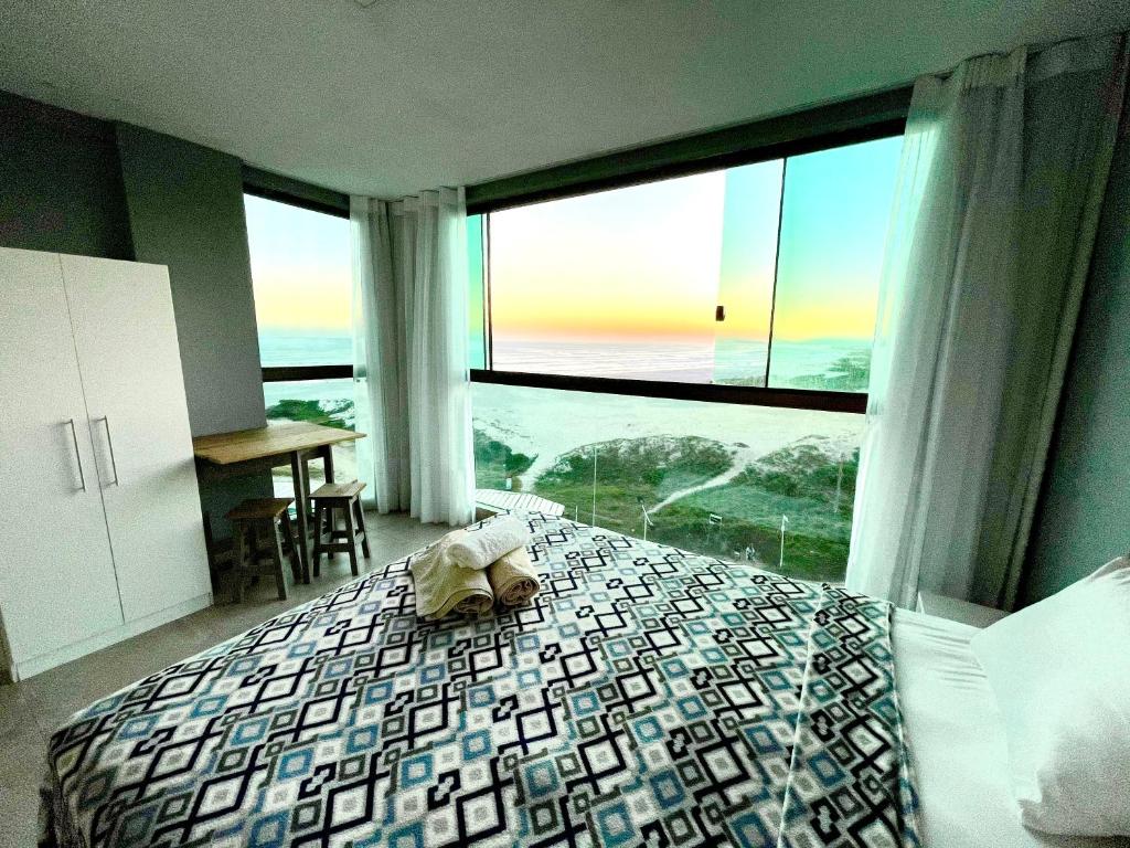  LOFT PRAIA GRANDE VISTA MAR