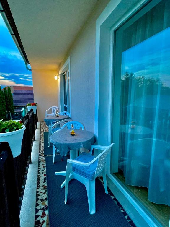 Balkon lub taras w obiekcie Libás Apartman