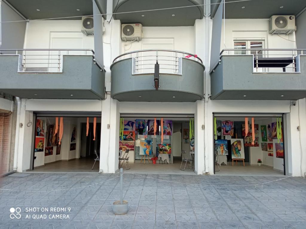 Fotografie z fotogalerie ubytování Artistic Rent Rooms & Apartments v destinaci Nea Kallikratia