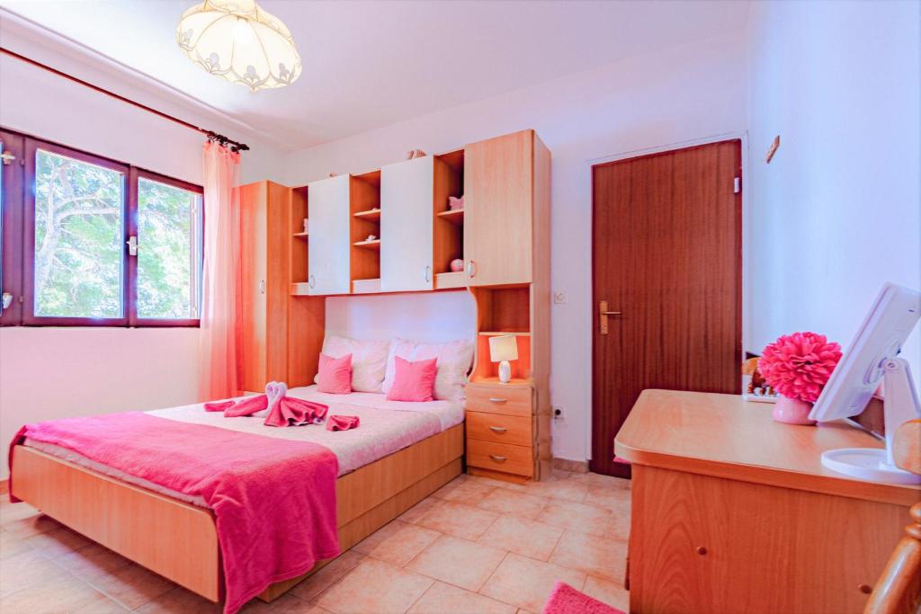 Fotografia z galérie ubytovania Beachfront apartments Kate v destinácii Orebić