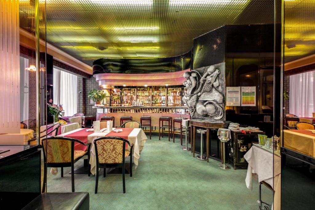 Restaurace v ubytování Brunelleschi Hotel