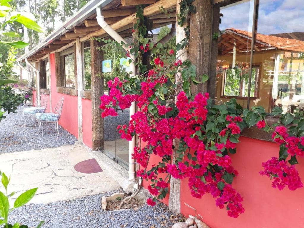  Pousada Chalés da Serra - Carrancas MG