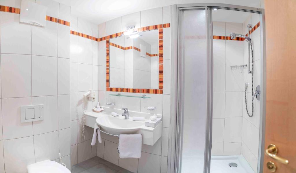 Koupelna v ubytování Hotel Montana
