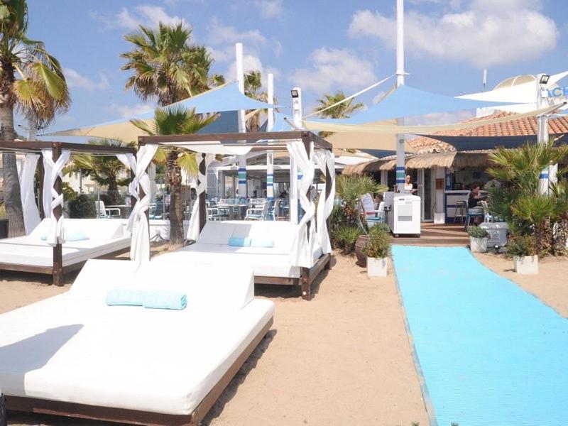 Karibu beach & pool, Marbella – Precios actualizados 2022