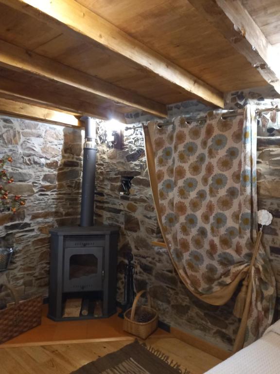 Fotografie z fotogalerie ubytování Talasnal Casas da Urze TER v destinaci Lousã