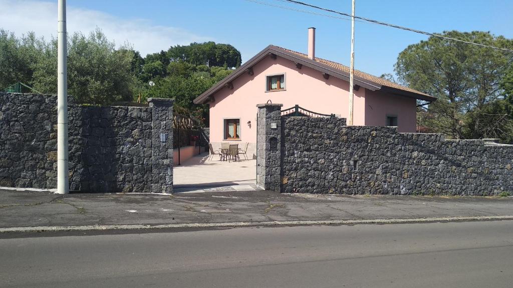 Budova, kde se prázdninový dům nachází