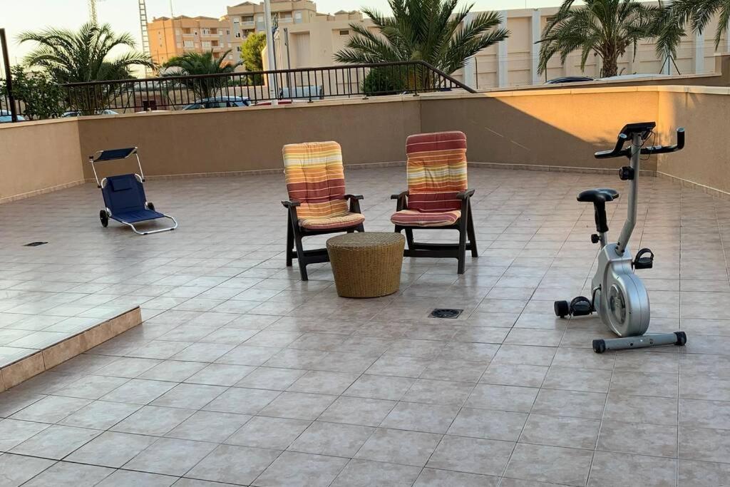 Fotografie z fotogalerie ubytování Piso de lujo en urbanización en Arenales del Sol v destinaci Arenales del Sol