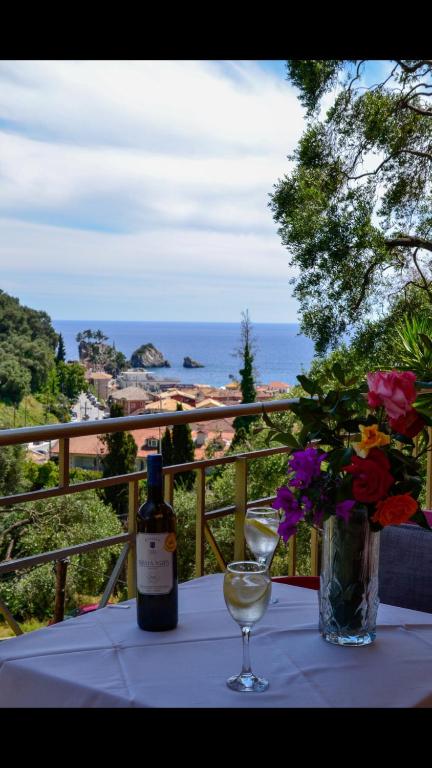 Tramonto Maisonettes & Suites - 1