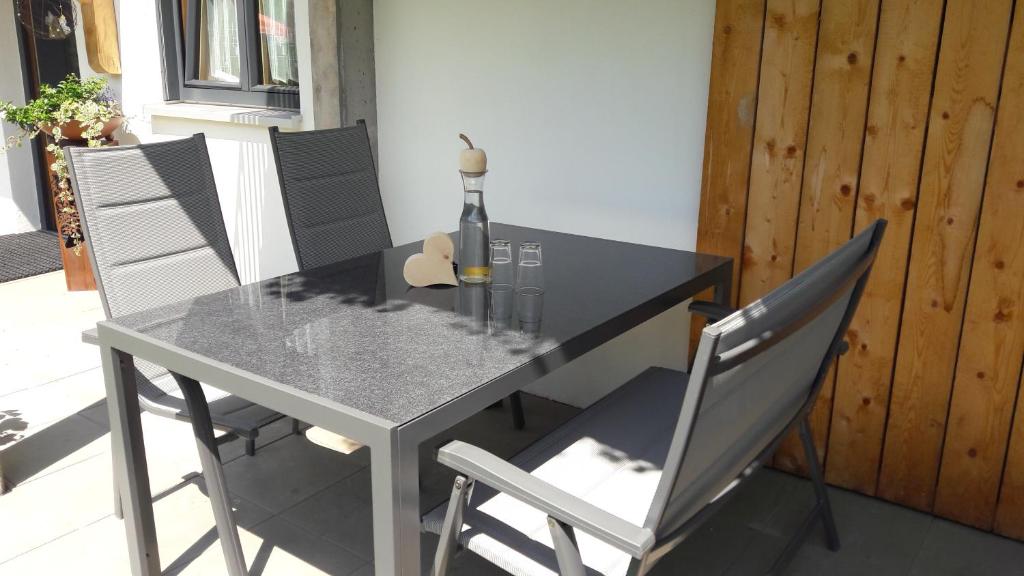 Fotografie z fotogalerie ubytování Haus Carmen, Familienfreundliche 4 Edelweiss Ferienwohnung mit TOP Einrichtung v destinaci Sankt Gallenkirch