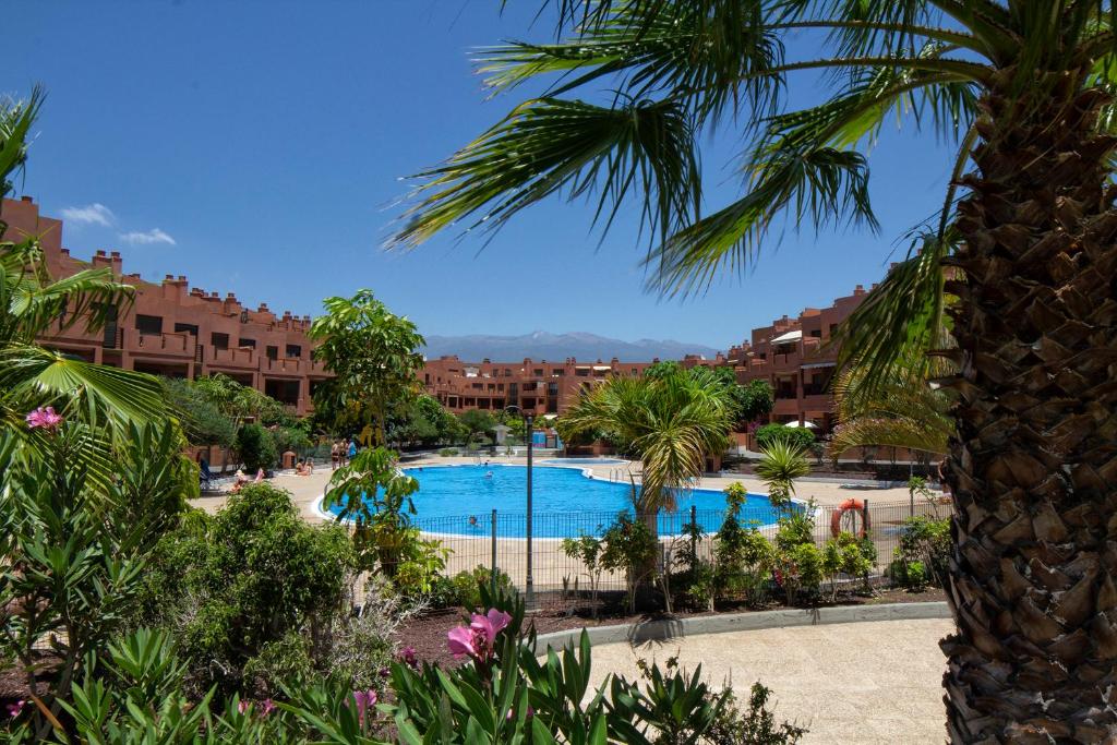 Bazén v ubytování LA TEJITA – Bonito y luminoso apartamento junto al mar nebo v jeho okolí