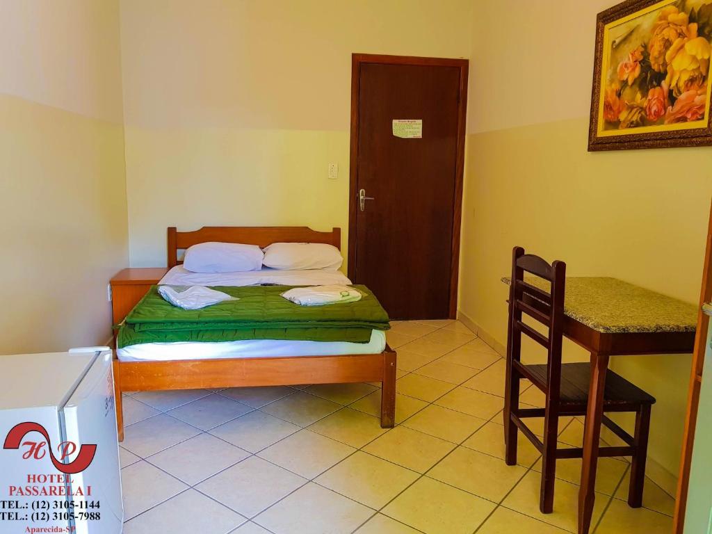  PASSARELA holiday inn
