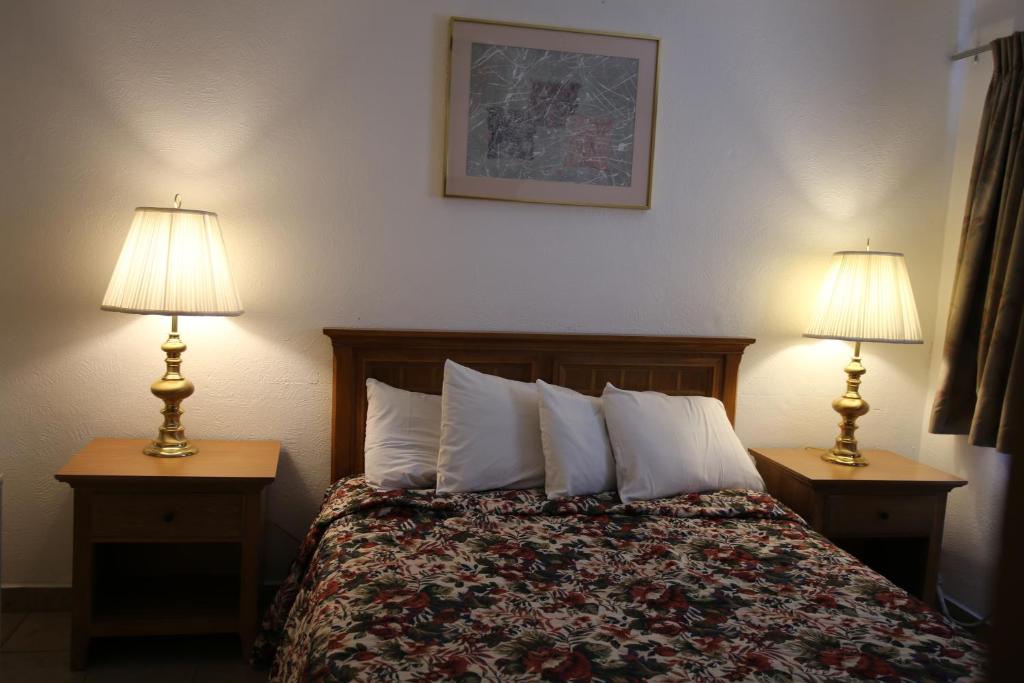 Postel nebo postele na pokoji v ubytování El Ray Motel