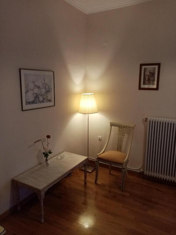 Posedenie v ubytovaní Hotel Mitikas