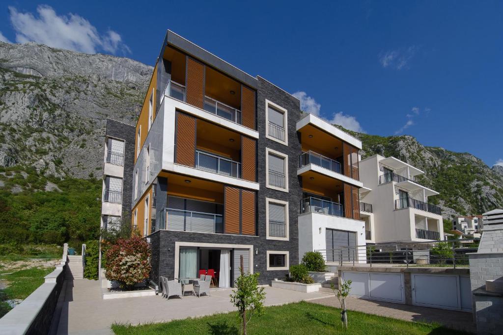 Výhľad na hory alebo výhľad na hory priamo z apartmánu
