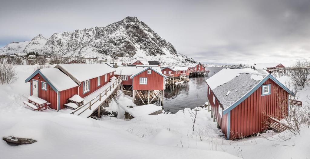 Å Rorbuer - by Classic Norway Hotels v zimě