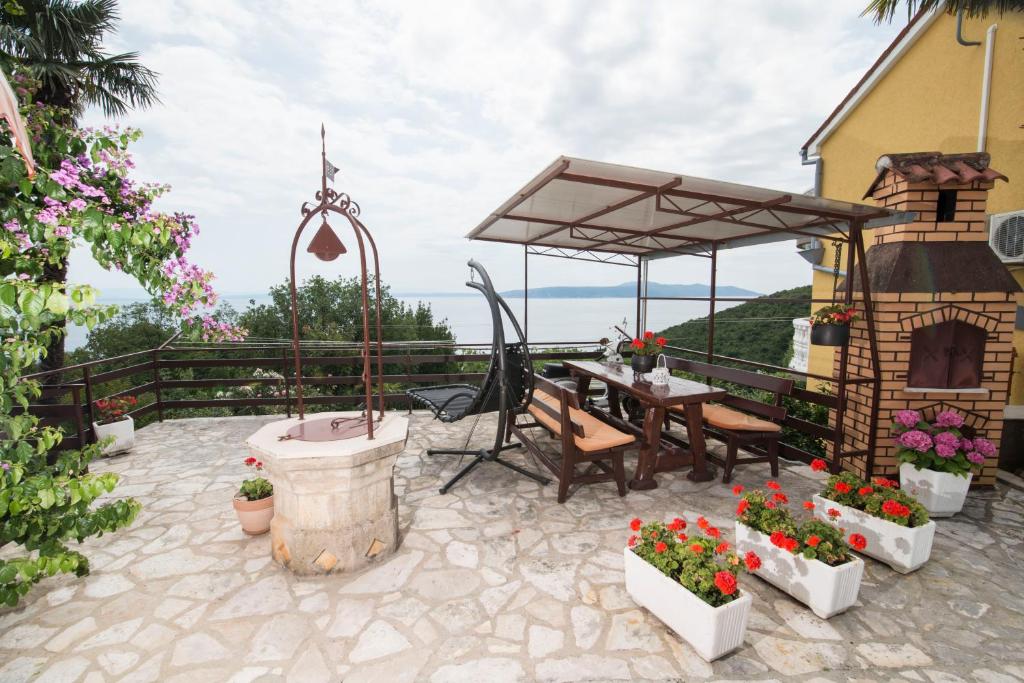 Příroda nedaleko apartmánu
