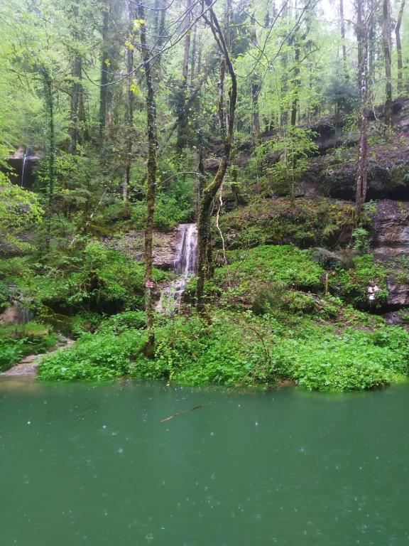 Naturlandskap n&auml;ra l&auml;genheten