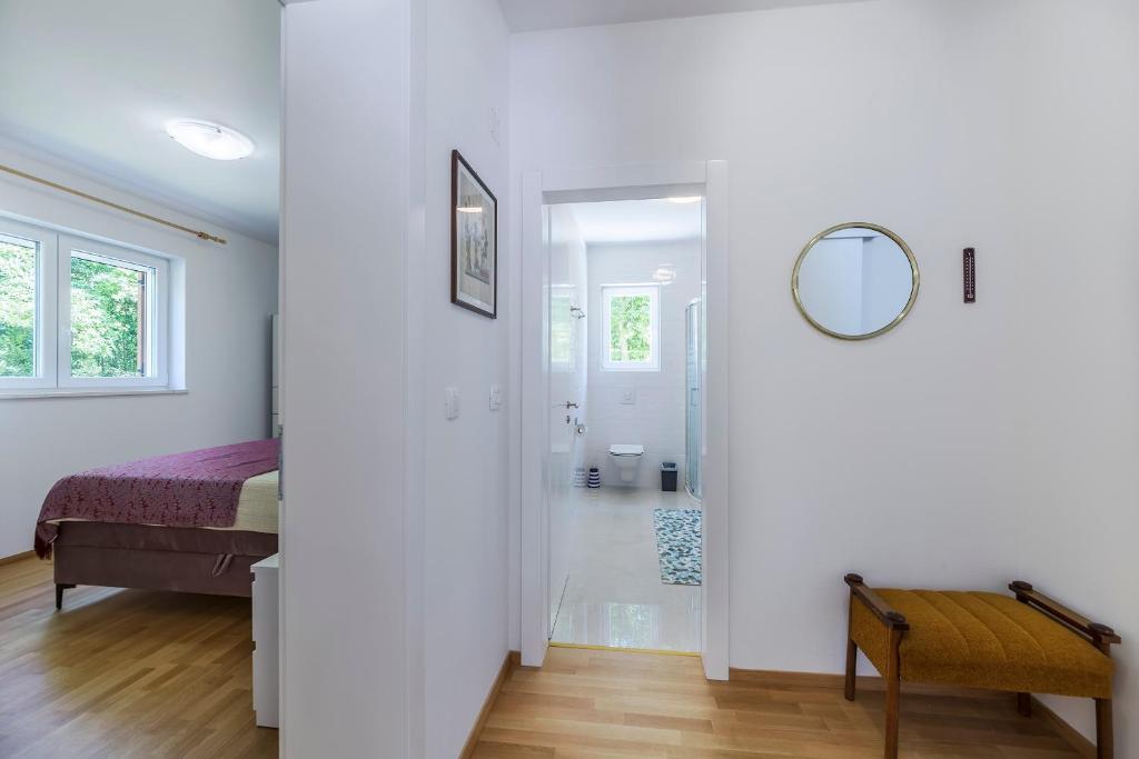 Posteľ alebo postele v izbe v ubytovaní House Katuri 1059