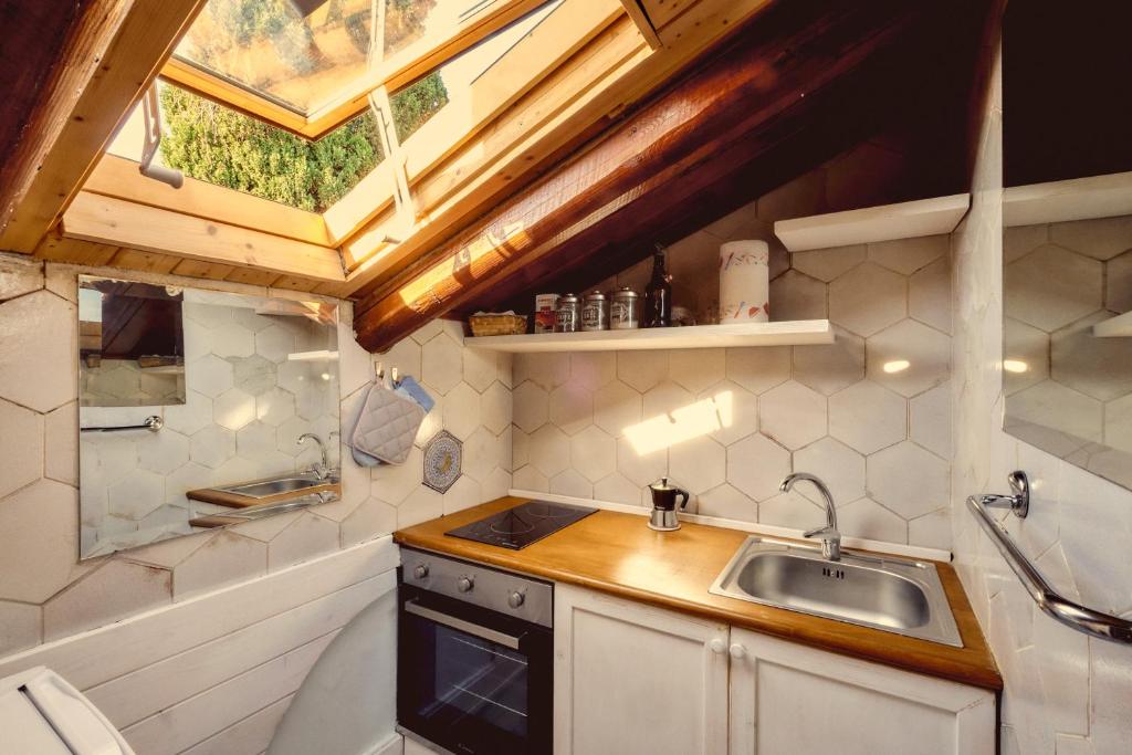 Kuchyňa alebo kuchynka v ubytovaní Casa Consalvo B&b