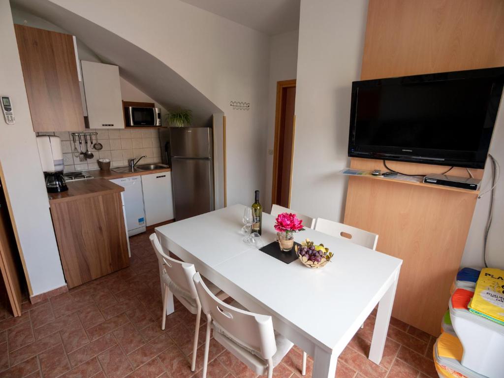 Apartmani Baja - Appartement De Deux Chambres