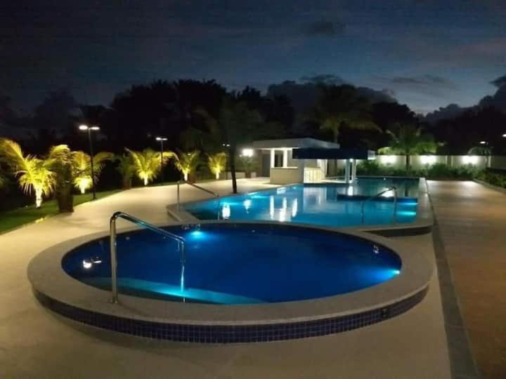  Apartamento em Guarajuba BA