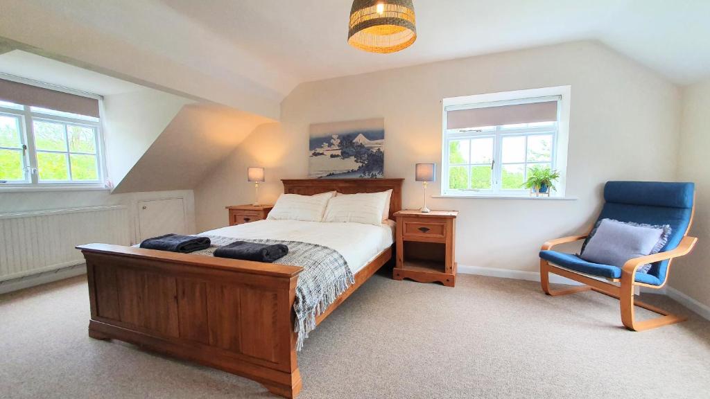 Postel nebo postele na pokoji v ubytování Glenfield Cottage - Secluded Luxury deep in the Oxfordshire Countryside