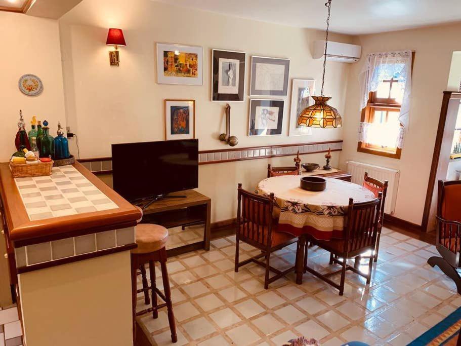 Casa Italiana 4D a 600 m Rua Coberta  Casa Italiana 4D a 600 m Rua Coberta