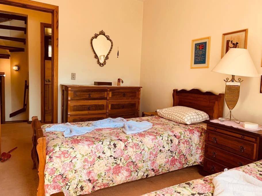 Casa Italiana 4D a 600 m Rua Coberta  Casa Italiana 4D a 600 m Rua Coberta