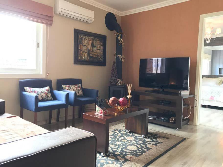  Lindo 1D Centro Gramado