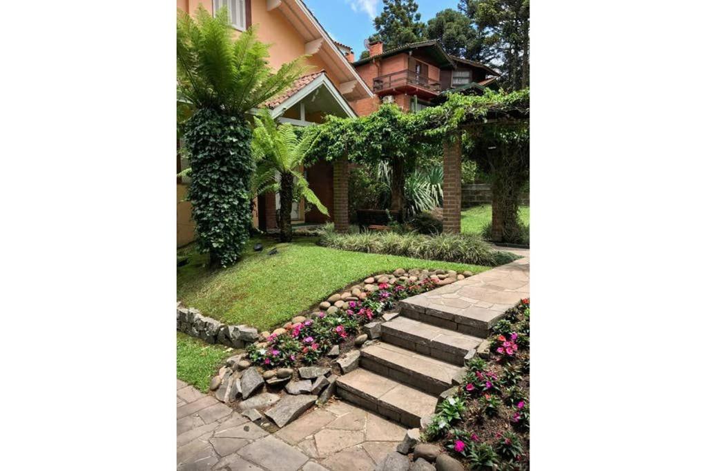  Lindo 1D Centro Gramado